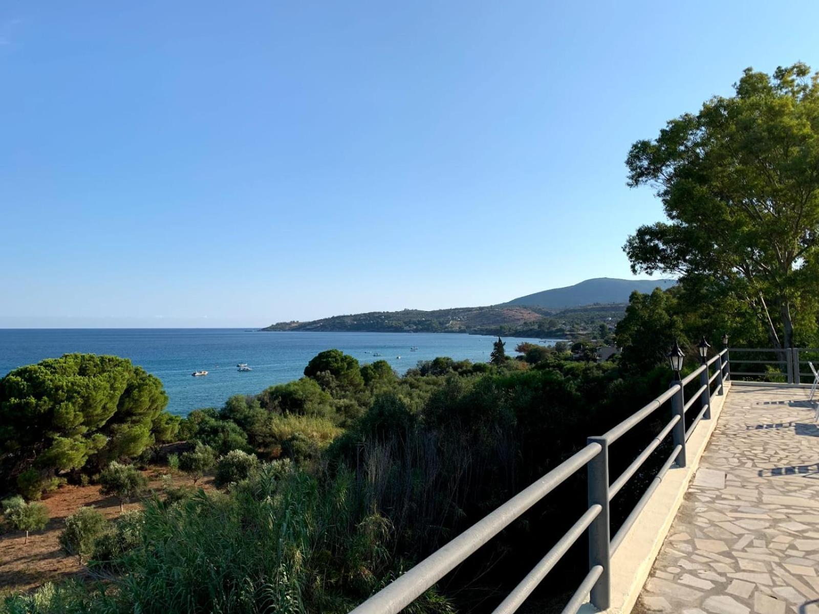 De La Plage Hotel Koroni Екстер'єр фото